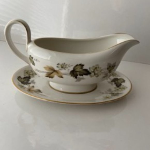 Royal Doulton Vintage Gravy Boat and Stand - Larchmont *As Is* - Picture 2 of 8